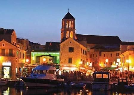 Apartmani Rahela Vodice Exteriör bild