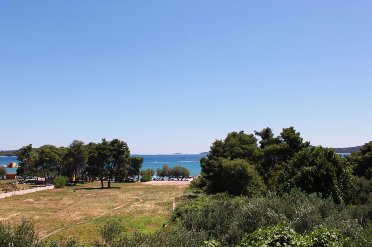 Apartmani Rahela Vodice Exteriör bild