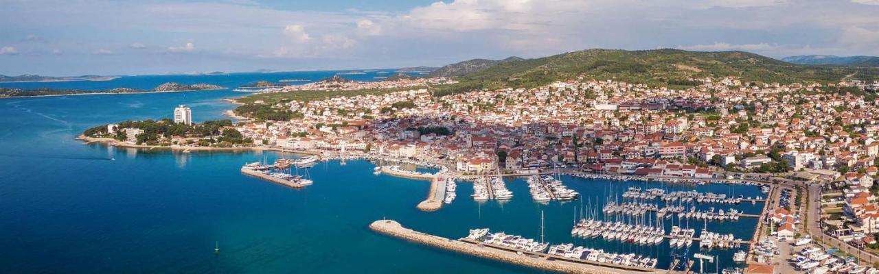 Apartmani Rahela Vodice Exteriör bild